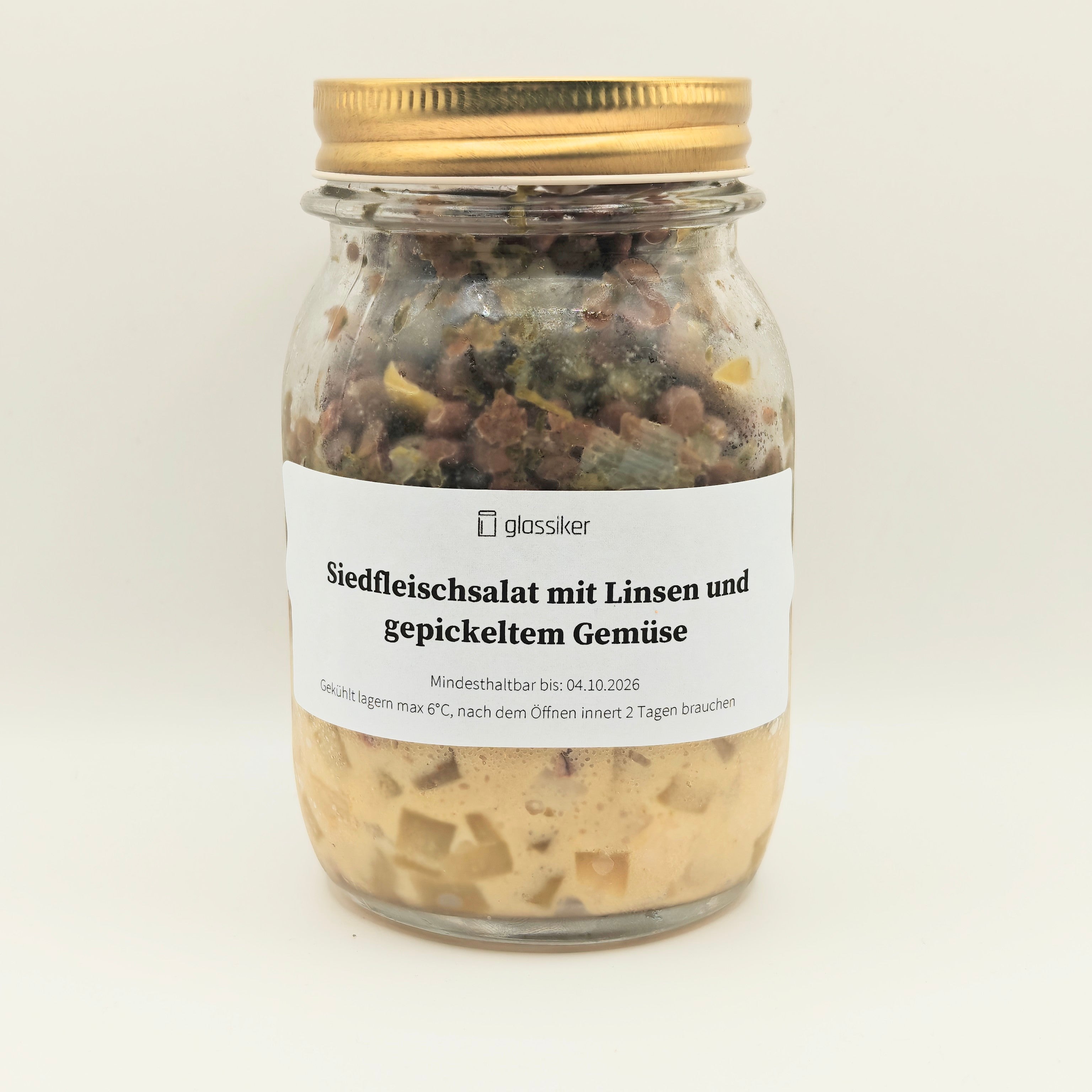 Siedfleisch Salat mit Linsen und gepickeltem Gemüse